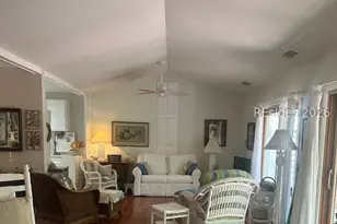 10 Hollyberry Ln, Hilton Head Island, SC 29928 - Photo 5