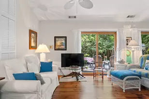10 Hollyberry Ln, Hilton Head Island, SC 29928 - Photo 11