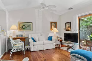 10 Hollyberry Ln, Hilton Head Island, SC 29928 - Photo 7