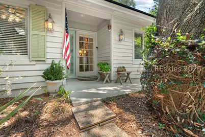 10 Hollyberry Lane, Hilton Head Island, SC 29928 - Photo 3