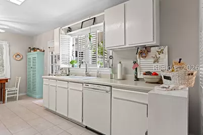 10 Hollyberry Lane, Hilton Head Island, SC 29928 - Photo 13