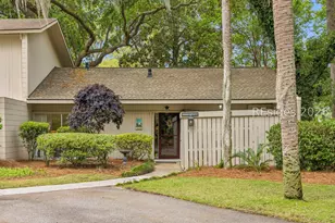 2 Woodbine Pl, Hilton Head Island, SC 29928 - Photo 5