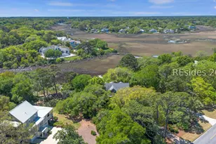 111 Fort Walker Dr, Hilton Head Island, SC 29928 - Photo 59