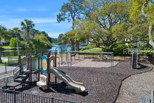 111 Fort Walker Dr, Hilton Head Island, SC 29928 - Photo 39