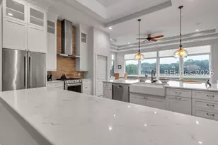 24 Tabby Rd, Hilton Head Island, SC 29928 - Photo 11
