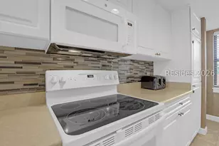 9 Harbourside Ln, Hilton Head Island, SC 29928 - Photo 9