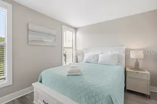 34 S Forest Beach Dr, Hilton Head Island, SC 29928 - Photo 11