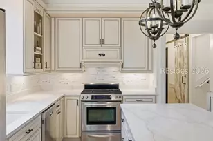 625 Spanish Wells Rd, Hilton Head Island, SC 29926 - Photo 15