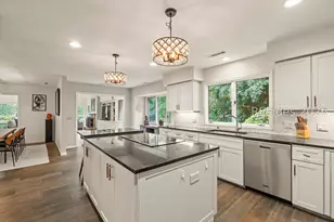 10 Market Pl Dr, Hilton Head Island, SC 29928 - Photo 13