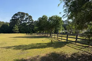 113 Cherokee Farms Rd, Beaufort, SC 29906 - Photo 11