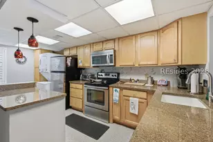 85 Folly Field Rd, Hilton Head Island, SC 29928 - Photo 5