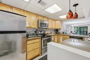 85 Folly Field Rd, Hilton Head Island, SC 29928 - Photo 13