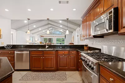 15 Promontory Court, Hilton Head Island, SC 29928 - Photo 11