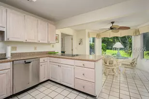 71 Skull Creek Dr, Hilton Head Island, SC 29926 - Photo 23