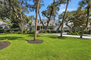 7 Peninsula Dr, Hilton Head Island, SC 29926 - Photo 1