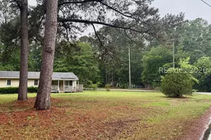 1 Stanley Rd, Beaufort, SC 29906 - Photo 3