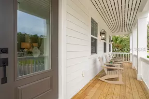 36 Middle Is St, Beaufort, SC 29907 - Photo 3