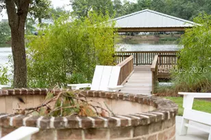 36 Middle Is St, Beaufort, SC 29907 - Photo 71