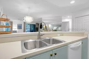 100 Colonnade Dr, Hilton Head Island, SC 29928 - Photo 9