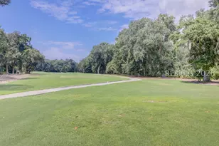 100 Colonnade Dr, Hilton Head Island, SC 29928 - Photo 61