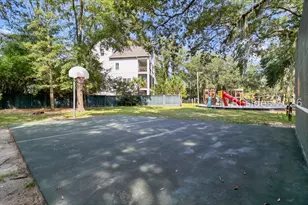 40 Folly Field Rd, Hilton Head Island, SC 29928 - Photo 23