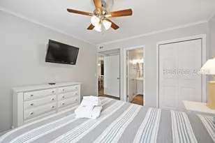 40 Folly Field Rd, Hilton Head Island, SC 29928 - Photo 15