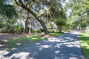 17 Plantation Homes Dr, Daufuskie Island, SC 29915 - Photo 5