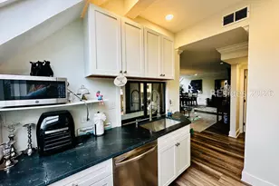 13 Harbourside Ln, Hilton Head Island, SC 29928 - Photo 7