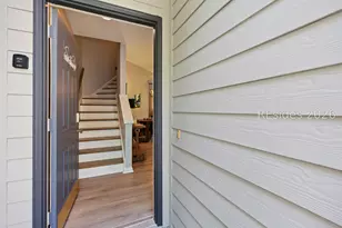 19 Lemoyne Ave, Hilton Head Island, SC 29928 - Photo 5