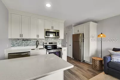 40 Folly Field Road #A124, Hilton Head Island, SC 29928 - Photo 11