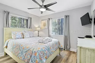 45 Folly Field Rd, Hilton Head Island, SC 29928 - Photo 13