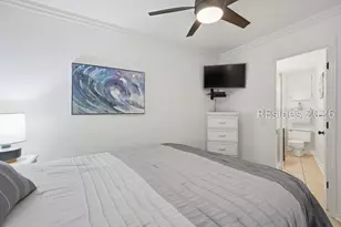 23 S Forest Beach Dr, Hilton Head Island, SC 29928 - Photo 17