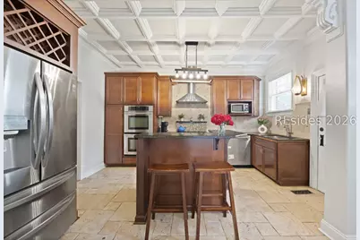 535 E 44th Street, Savannah, GA 31405 - Photo 15