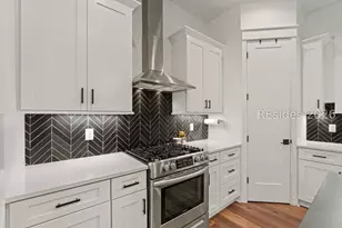 37 Park Square S, Beaufort, SC 29907 - Photo 13