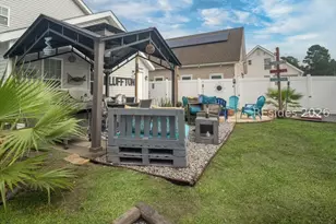 21 Pine Forest Dr, Bluffton, SC 29910 - Photo 3
