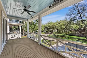 37 Oleander St, Hilton Head Island, SC 29928 - Photo 9