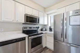 663 William Hilton Pkwy, Hilton Head Island, SC 29928 - Photo 5