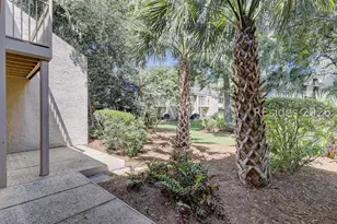 10 Lighthouse Rd, Hilton Head Island, SC 29928 - Photo 35