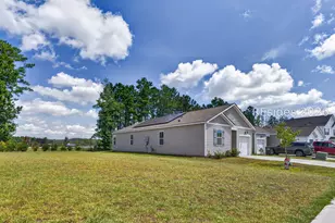 1869 Sanctum St, Ridgeland, SC 29936 - Photo 3