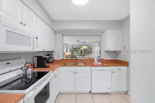 15 Deallyon Ave, Hilton Head Island, SC 29928 - Photo 9