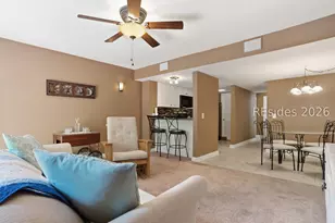 11 Tanglewood Dr, Hilton Head Island, SC 29928 - Photo 17