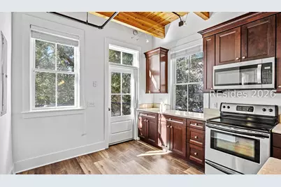 8 Market #2, Beaufort, SC 29906 - Photo 13