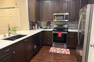 23 Isle Of Palms Dr E, Bluffton, SC 29910 - Photo 5