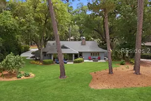 20 Spanish Moss Rd, Hilton Head Island, SC 29928 - Photo 47