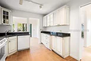33 Victoria Dr, Hilton Head Island, SC 29926 - Photo 7