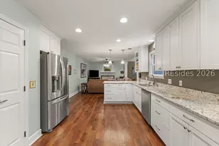54 Edgewood Dr, Hilton Head Island, SC 29926 - Photo 3