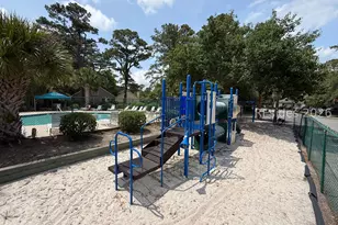 24 Pine Burr Rd E, Hilton Head Island, SC 29926 - Photo 31