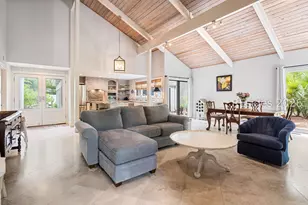 43 Wagon Rd, Hilton Head Island, SC 29928 - Photo 9