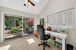 8 Hickory Knoll Pl, Hilton Head Island, SC 29926 - Photo 11