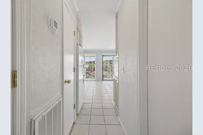 40 Folly Field Road #B252, Hilton Head Island, SC 29928 - Photo 7